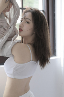 90岁肥老奶奶毛毛外套